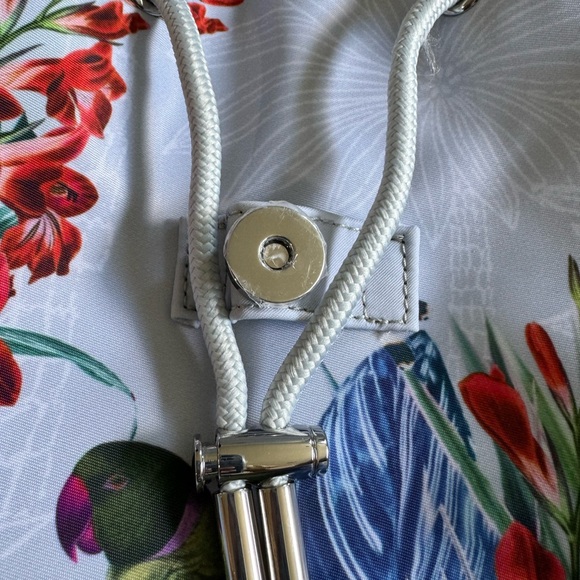 Floral Ted Baker backpack NWT - Picture 3 of 10
